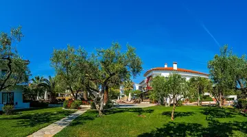 Flegra Palace