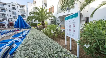 FlipFlop Surfing Playa Apartments
