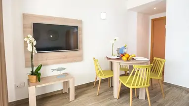 FlipFlop Surfing Playa Apartments
