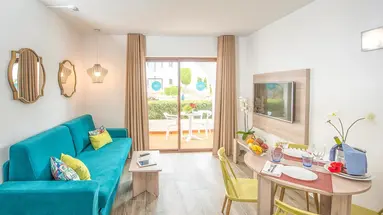 FlipFlop Surfing Playa Apartments