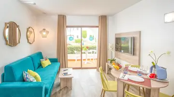 FlipFlop Surfing Playa Apartments
