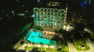 Fllad Resort & SPA