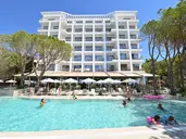 Fllad Resort & SPA