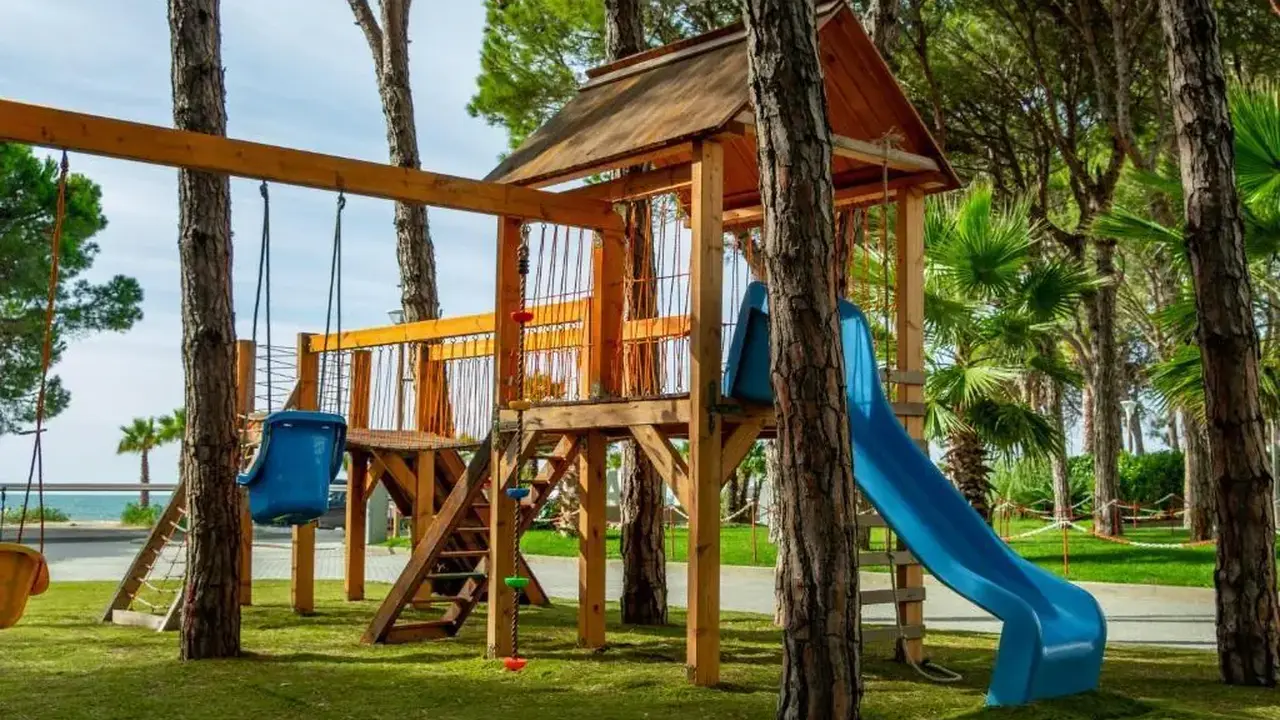 Fllad Resort & SPA