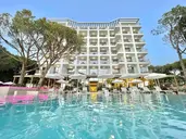 Fllad Resort & SPA