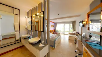 FLORA GARDEN BEACH ADULT ONLY