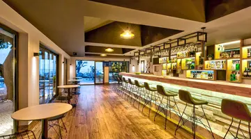 Floria Beach Hotel