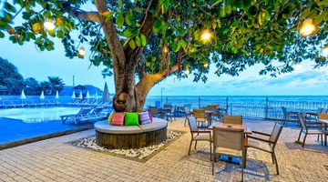 Floria Beach Hotel