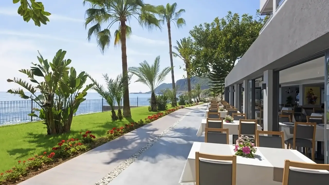 Floria Beach