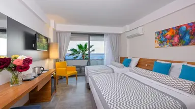 FLORIA BEACH