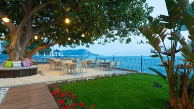 FLORIA BEACH