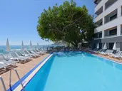 FLORIA BEACH