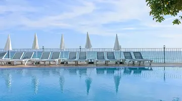 Floria Beach