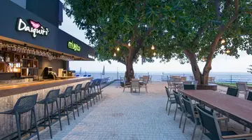 FLORIA BEACH