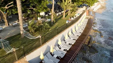 FLORIA BEACH