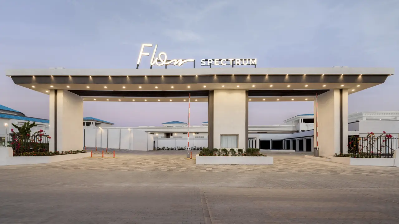 Flow Spectrum Resort