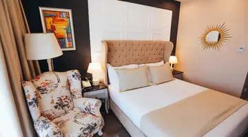 Flower Hotel & Resorts