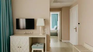 FLOWER HOTELS & RESORT