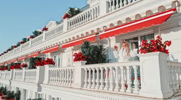 FLOWER HOTELS & RESORT