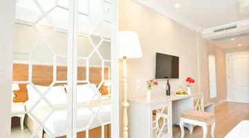 FLOWER HOTELS & RESORT