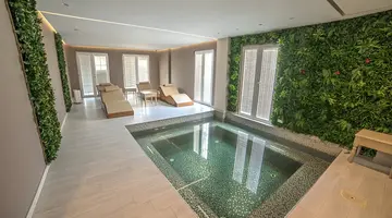 Flower & Spa