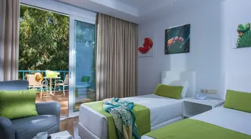 FODELE BEACH & WATER PARK HOLIDAY RESORT