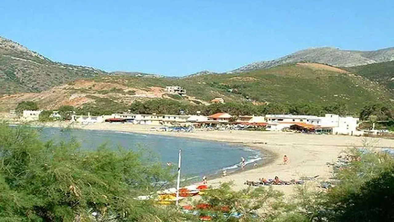 FODELE BEACH