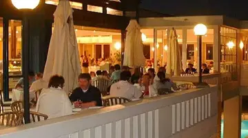FODELE BEACH