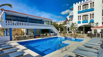 Folia Apartments