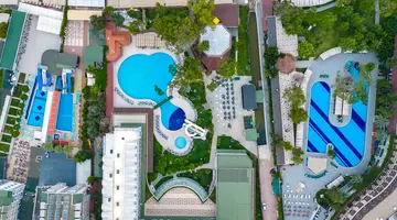 FORE RESORT & SPA