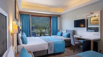 Fore Resort & Spa