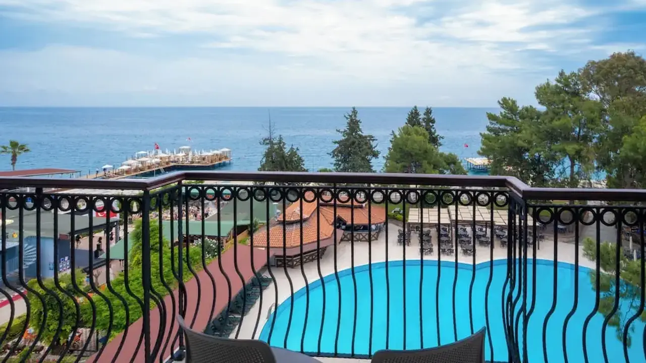 Fore Resort & Spa