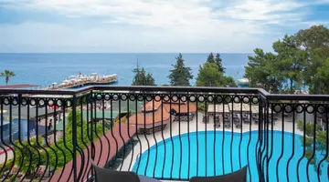 Fore Resort & Spa