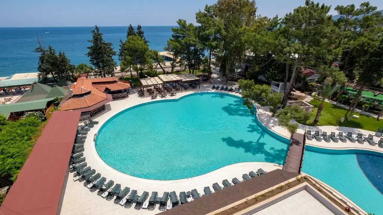 Fore Resort & Spa