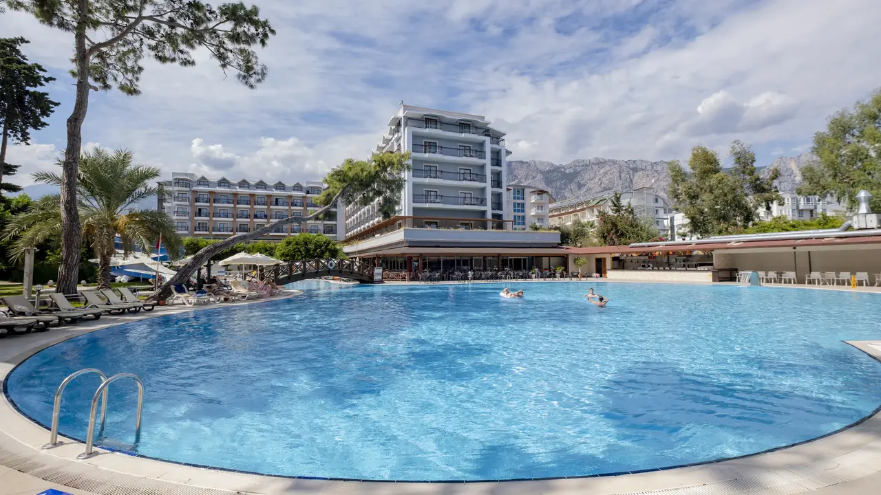 FORE RESORT & SPA