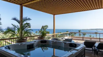 Fort Arabesque Resort, Spa and Villas