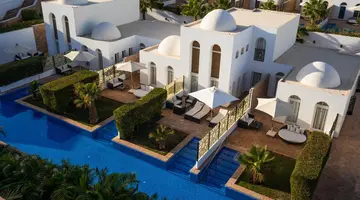 Fort Arabesque Resort, Spa and Villas
