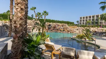 Fort Arabesque Resort, Spa and Villas