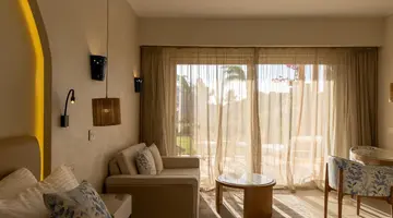 Fort Arabesque Resort, Spa and Villas