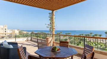 Fort Arabesque Resort, Spa and Villas