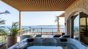 Fort Arabesque Resort, Spa and Villas