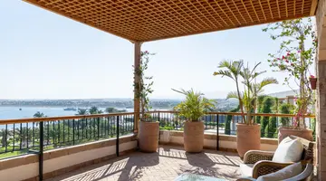 Fort Arabesque Resort, Spa and Villas