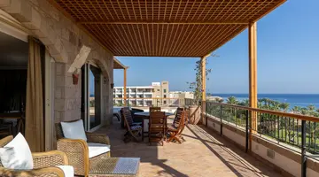 Fort Arabesque Resort, Spa and Villas
