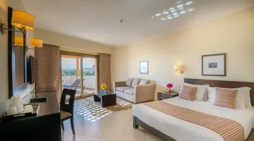 Fort Arabesque Resort, Spa & Villas