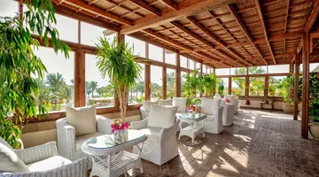 Fort Arabesque Resort, Spa & Villas