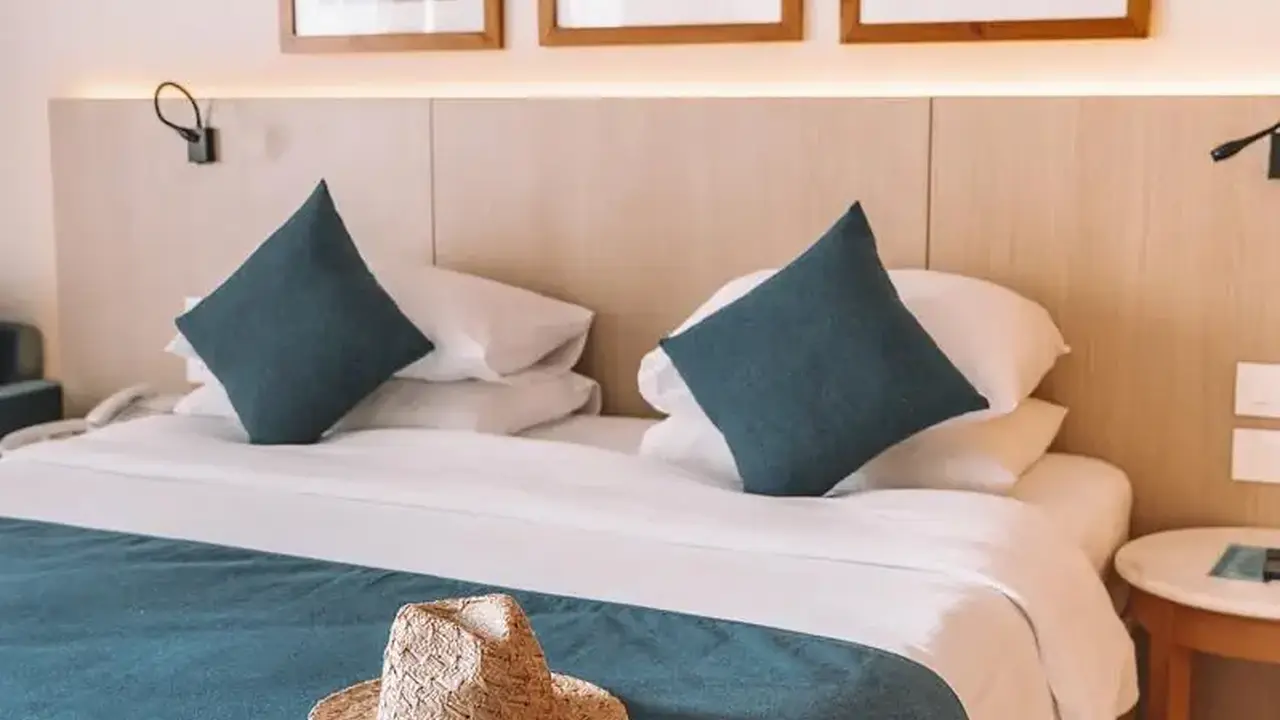 Fort Arabesque - The West Bay