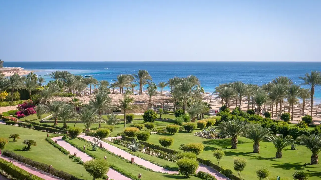 Fort Arabesque - The West Bay