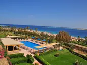 Fort Arabesque - The West Bay