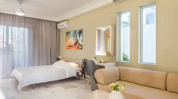 Forum Suites