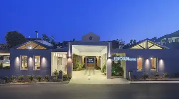 Forum Suites